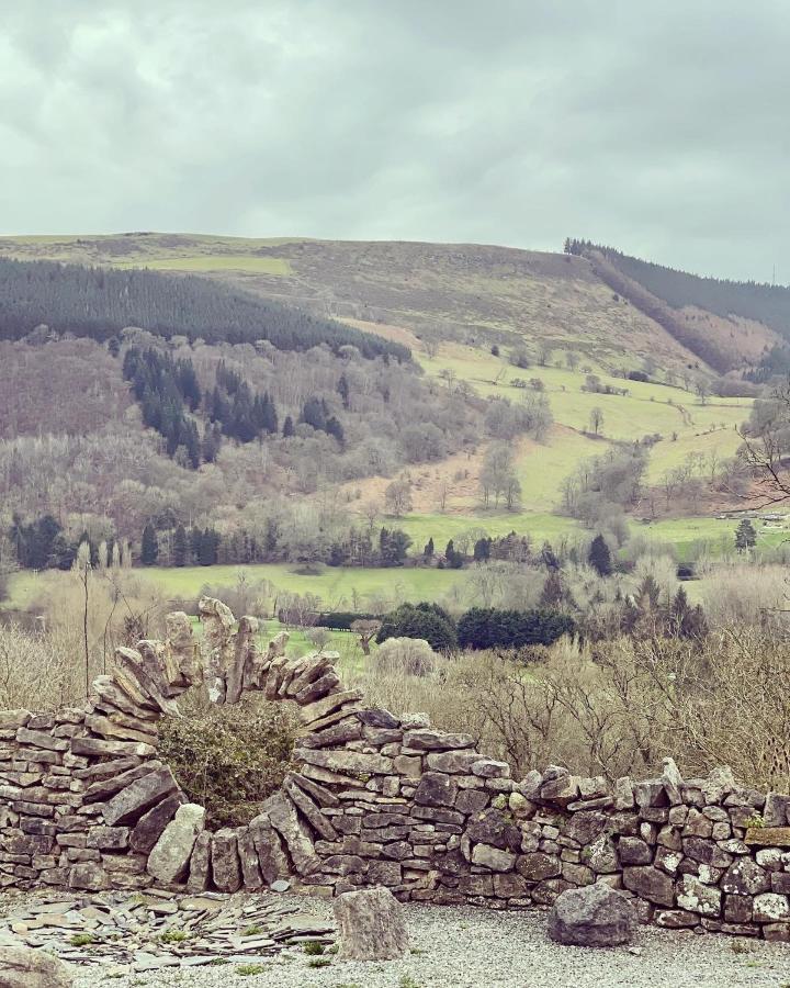 The Cowshed Bed & Breakfast Llangollen Ngoại thất bức ảnh